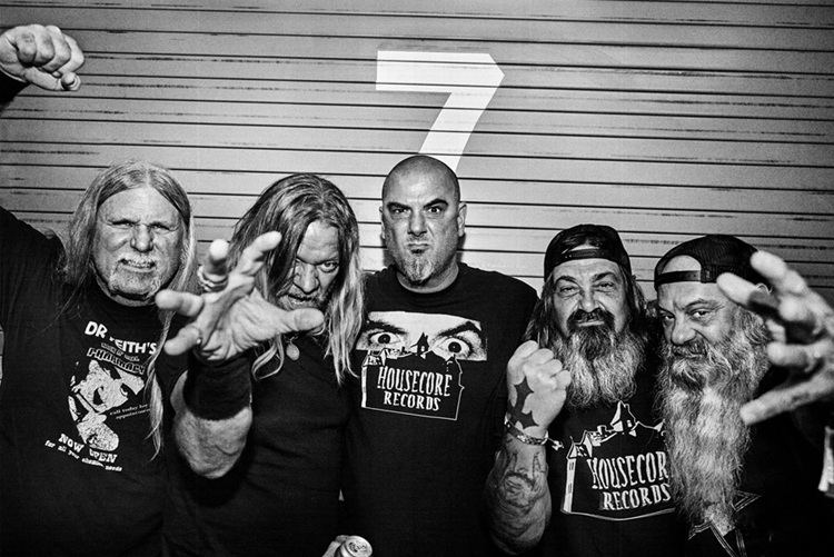 Down confirma la llegada de su nuevo álbum para noviembre próximo