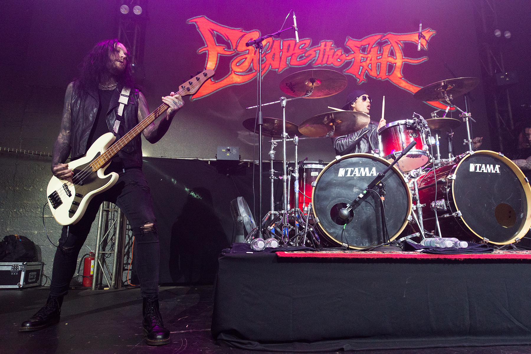 Escape the Fate - This War Is Ours