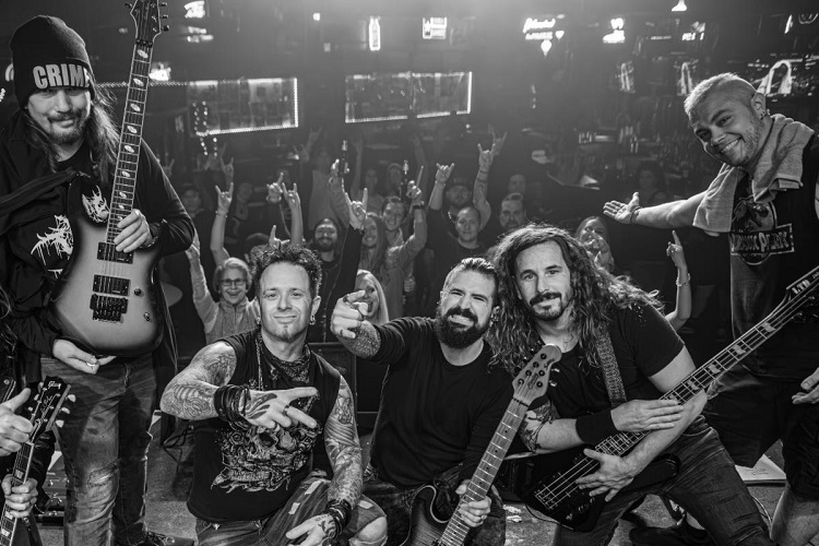 Benjamín Lechuga y su banda Combustion 96 anuncian gira junto a Bruce Dickinson