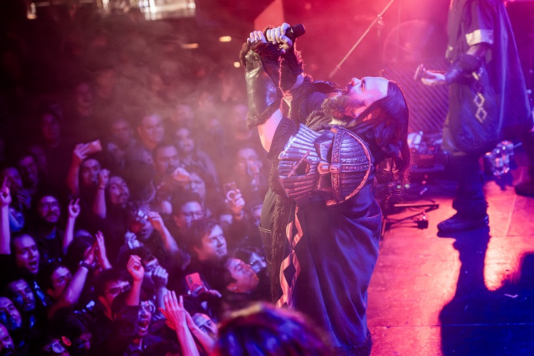 Wind Rose y Dogma: Un debut a lo grande