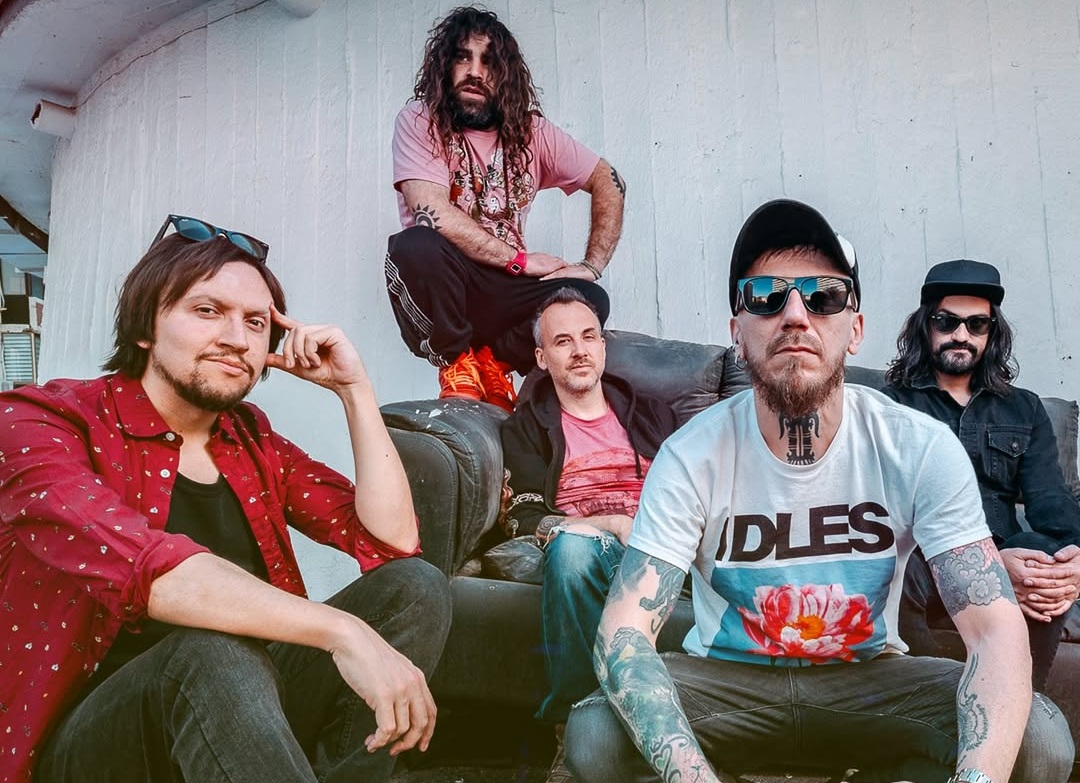 Fahrenheit se suma al concierto de Smith & Kotzen