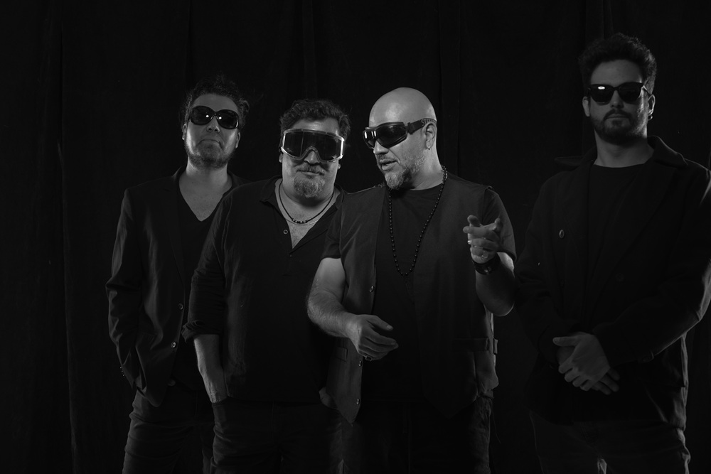 Buenos muchachos: Mandrácula abrirá a STP en Chile