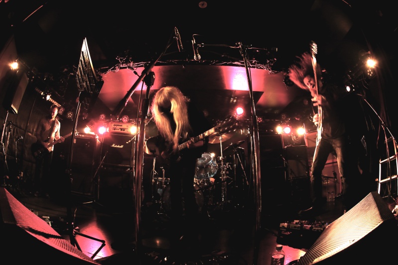 Keiji Haino & Sumac retornan con tercera colaboraci�n