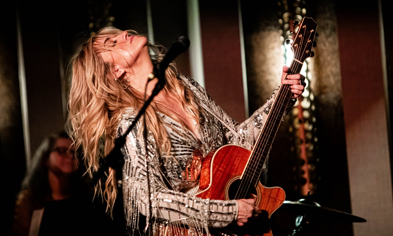 Sonido Nashville: Morgan Myles y Hobo Cane actuarán en vivo