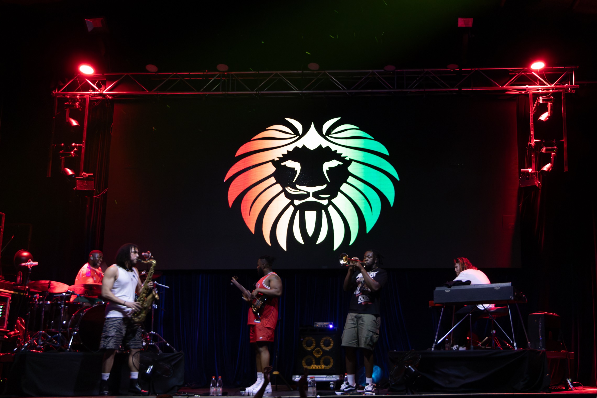 Ezra Collective: que no pare la celebraci�n 