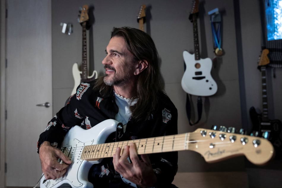 Juanes: ''No pienso dejar de tocar la guitarra hasta el día que me muera''