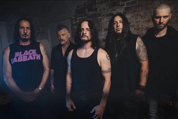 Con ex miembros de Type O Negative, Danzig y más: Silvertomb estrena single