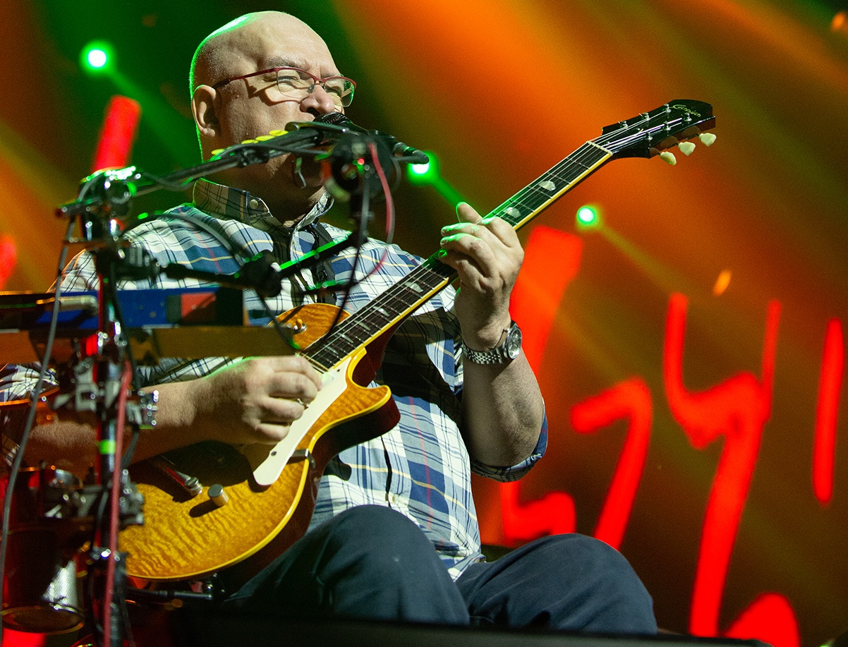 Os Paralamas Do Sucesso: Sin reglas, fronteras ni edad