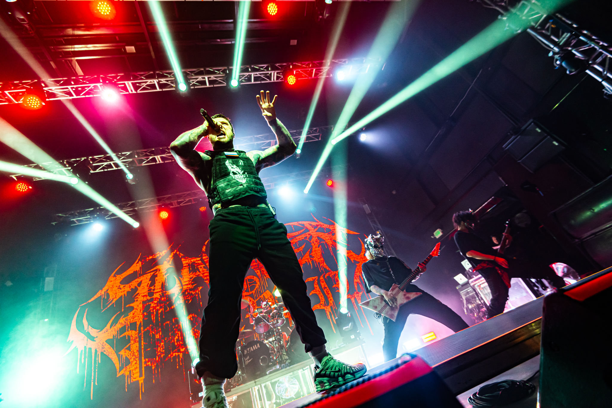 Slaughter to Prevail arrasa en su debut en Colombia