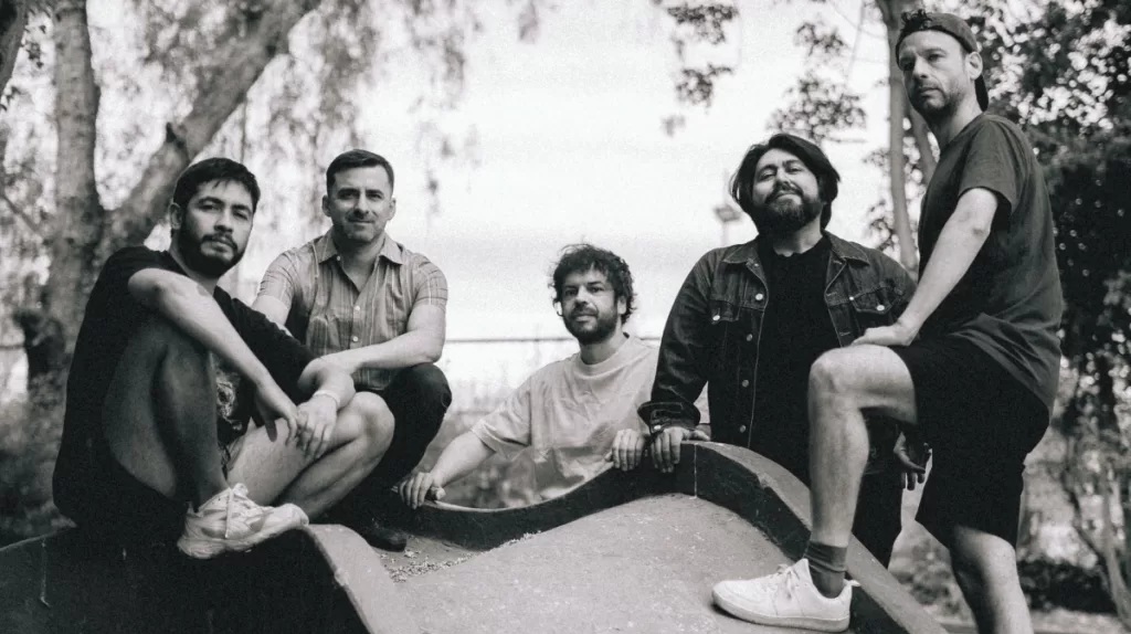 Fother Muckers lanza su primer single en más de 15 años