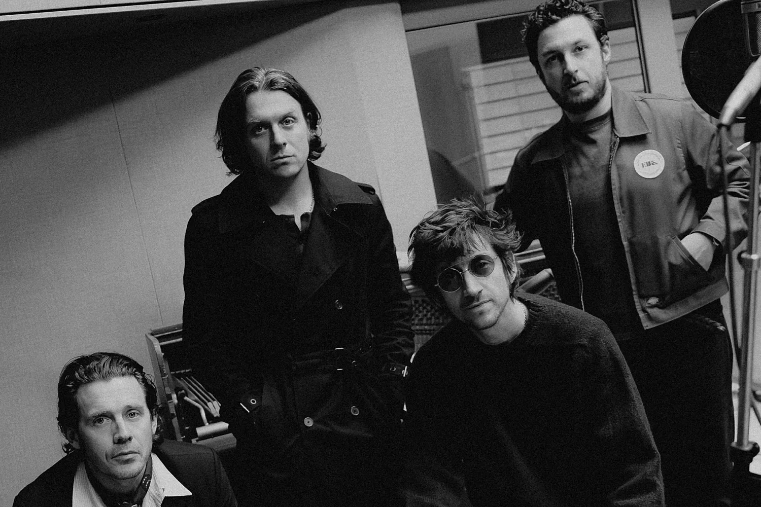 'Opening Night': Arctic Monkeys estrena primera canci�n desde 2022