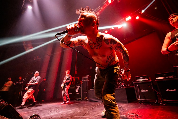 Hell on Earth Tour: Anarquismo y caos junto a Discharge