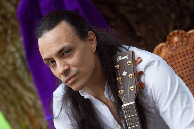 Roberto Tiranti de Labyrinth suma fecha en La Serena para este 5 de noviembre