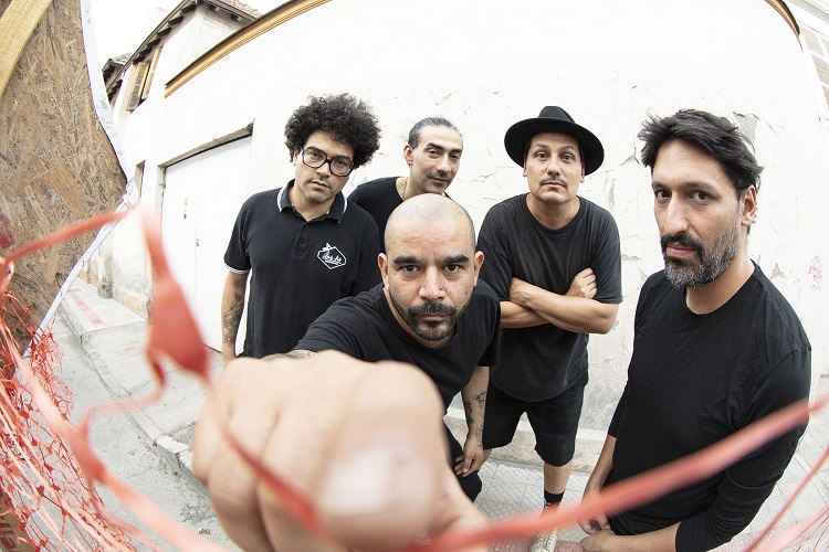 Como Asesinar a Felipes: "La conexión musical es un fenómeno humano y transversal"