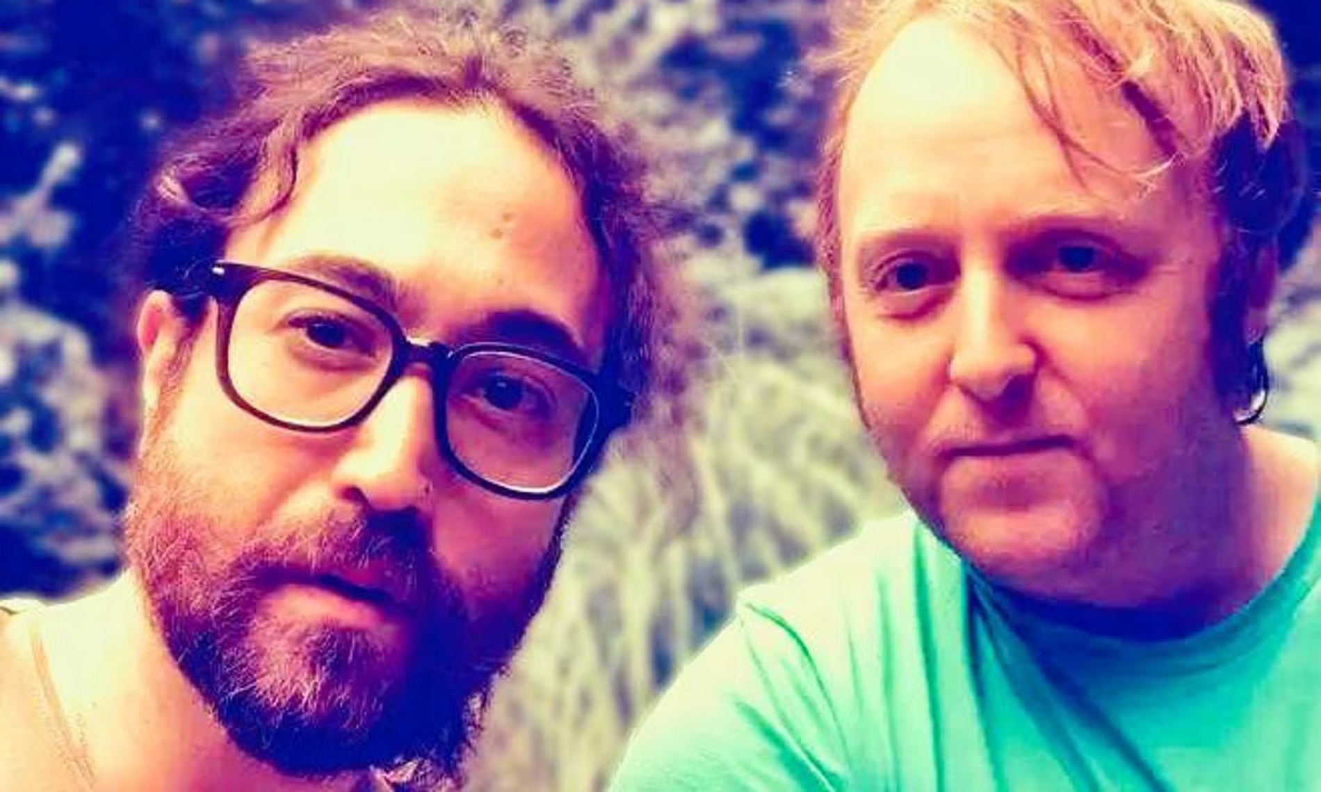 Hijos de Paul McCartney y John Lennon grabaron una canción juntos
