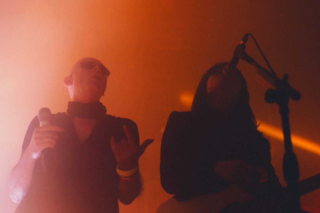 The Sisters of Mercy - All Wires Red