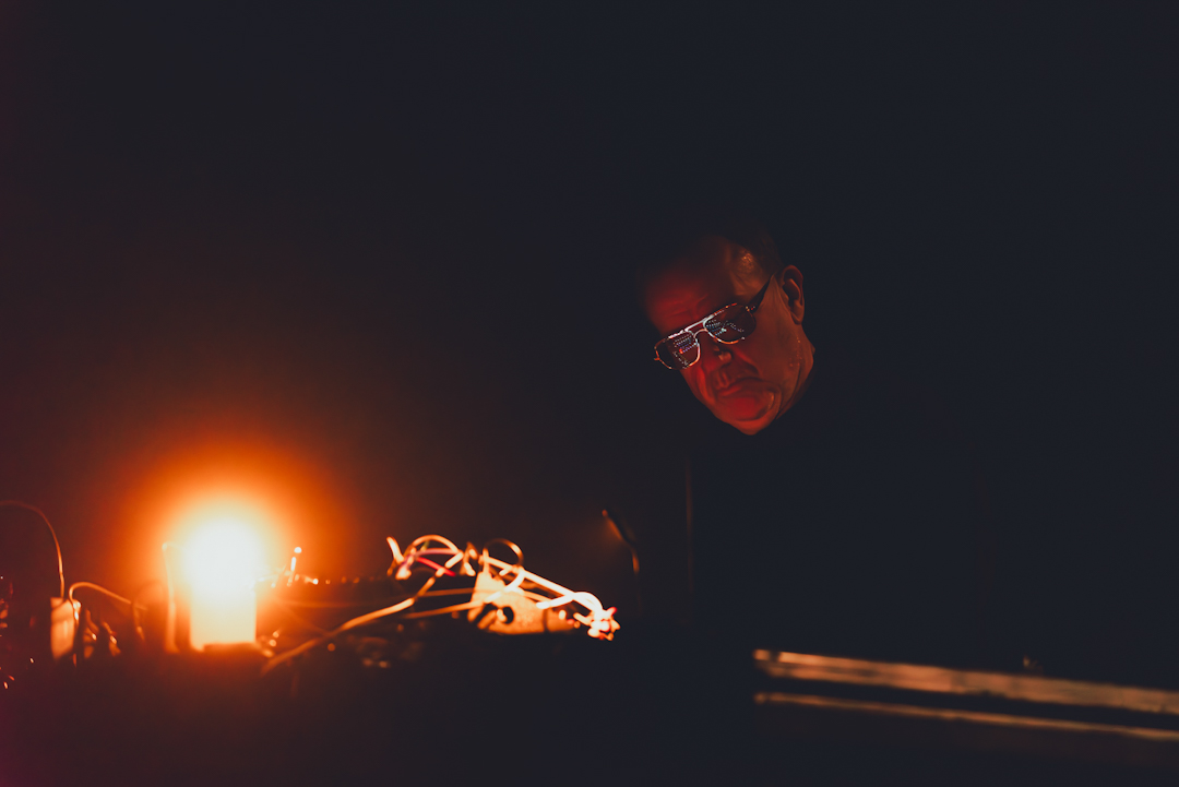 El sonido infinito de Drew McDowall