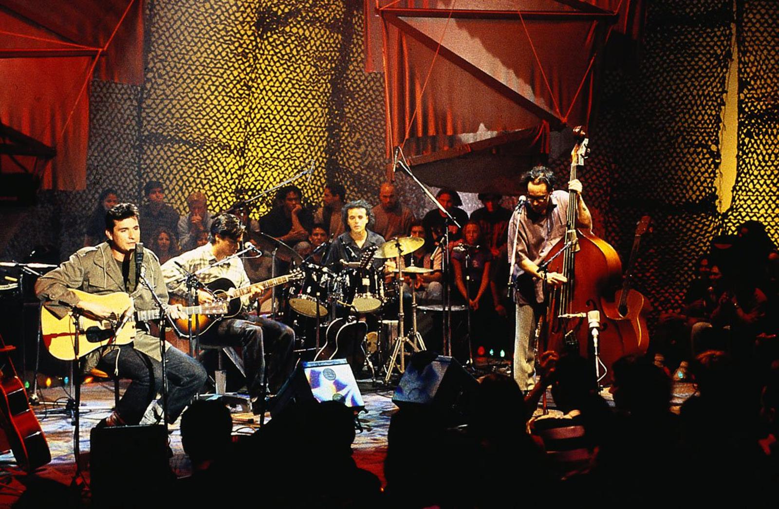 Los Tres: El hito acústico