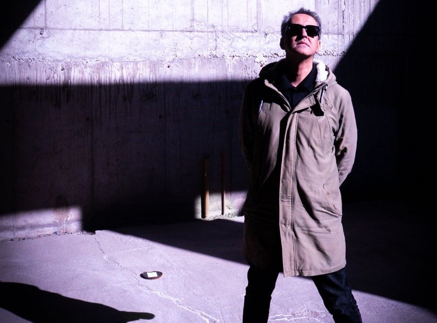 Leo Quinteros lleva sus nuevas canciones a Bar de René