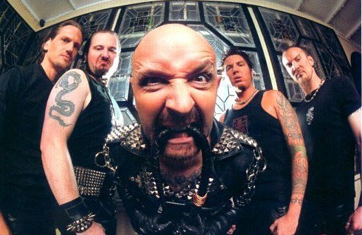 Halford: ¡Levántate y anda!