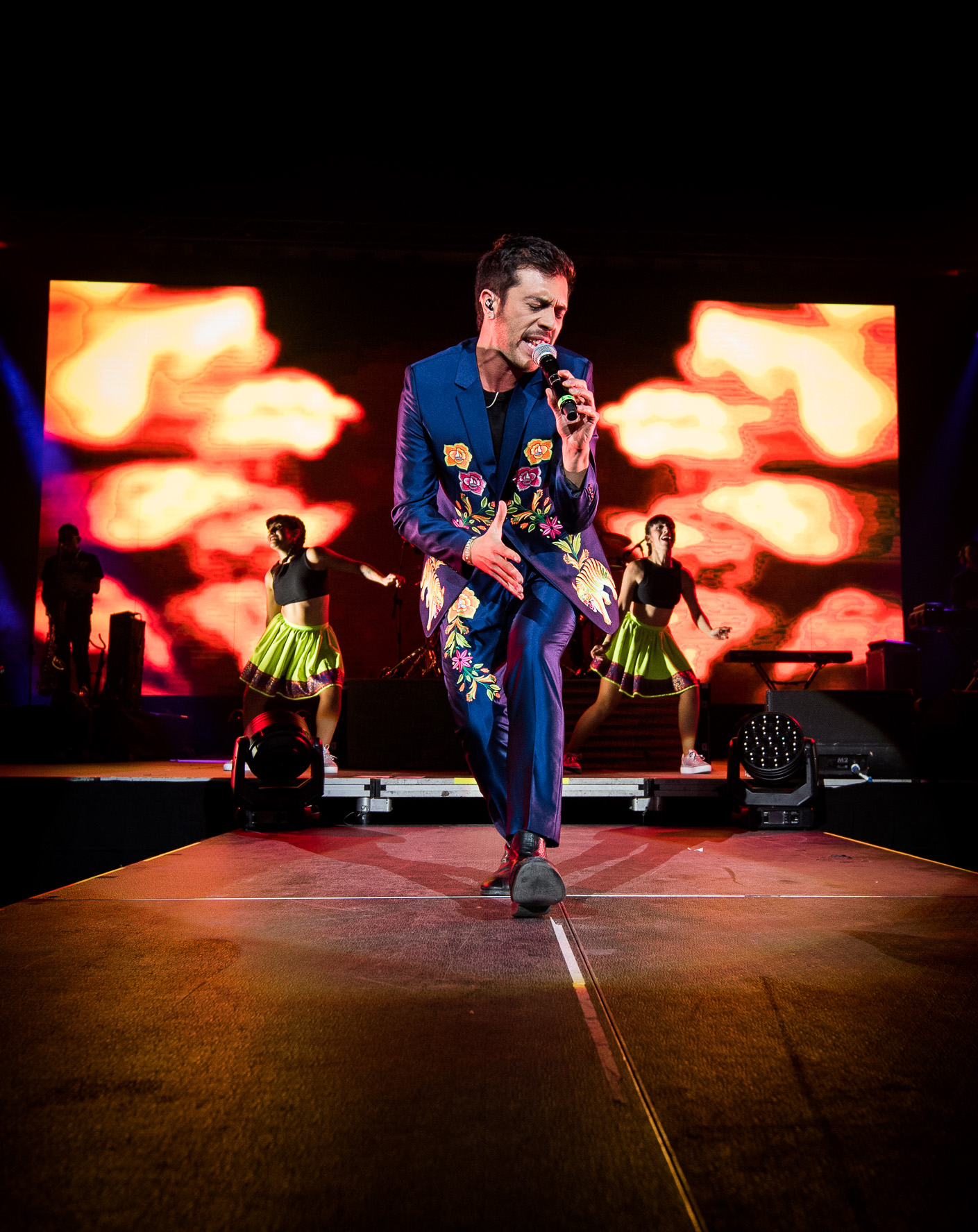 Gepe: Iguales y ninguno 