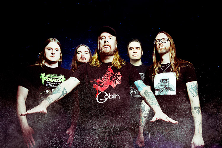 At The Gates: Viviendo la pesadilla del ser