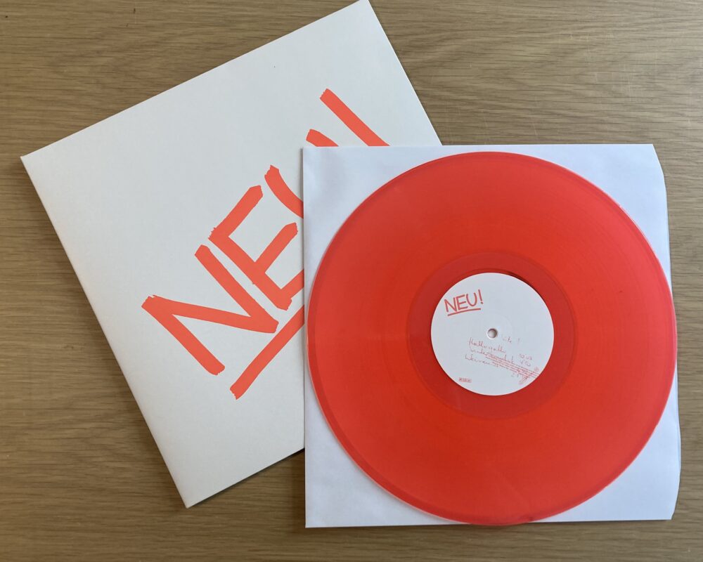 Mogwai, Yann Tiersen, The National y más participan en disco tributo a Neu!