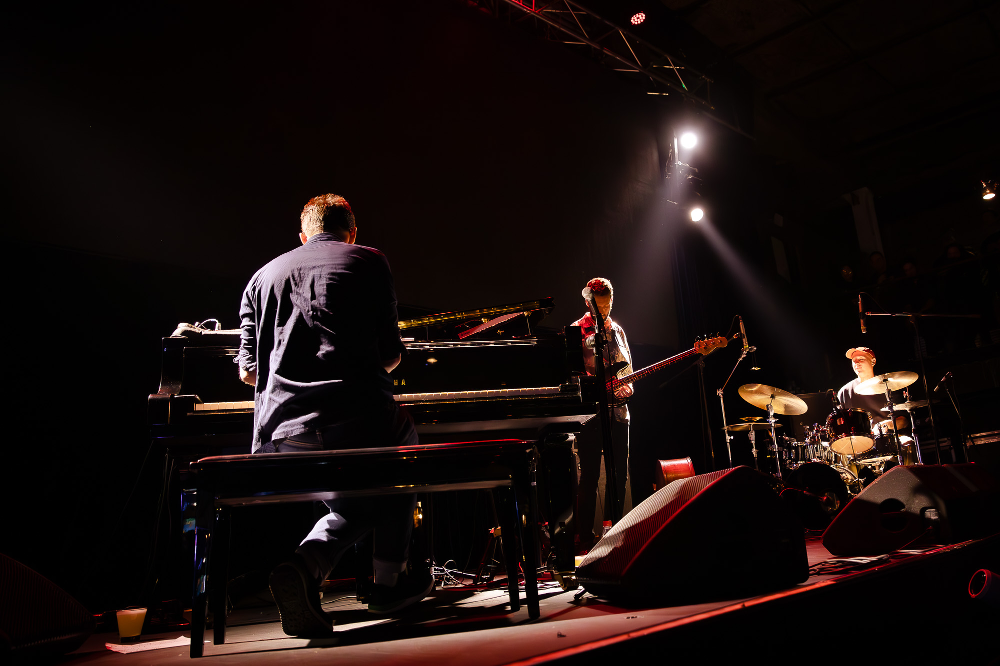 Bill Laurance Trio: pasado, presente y futuro del jazz