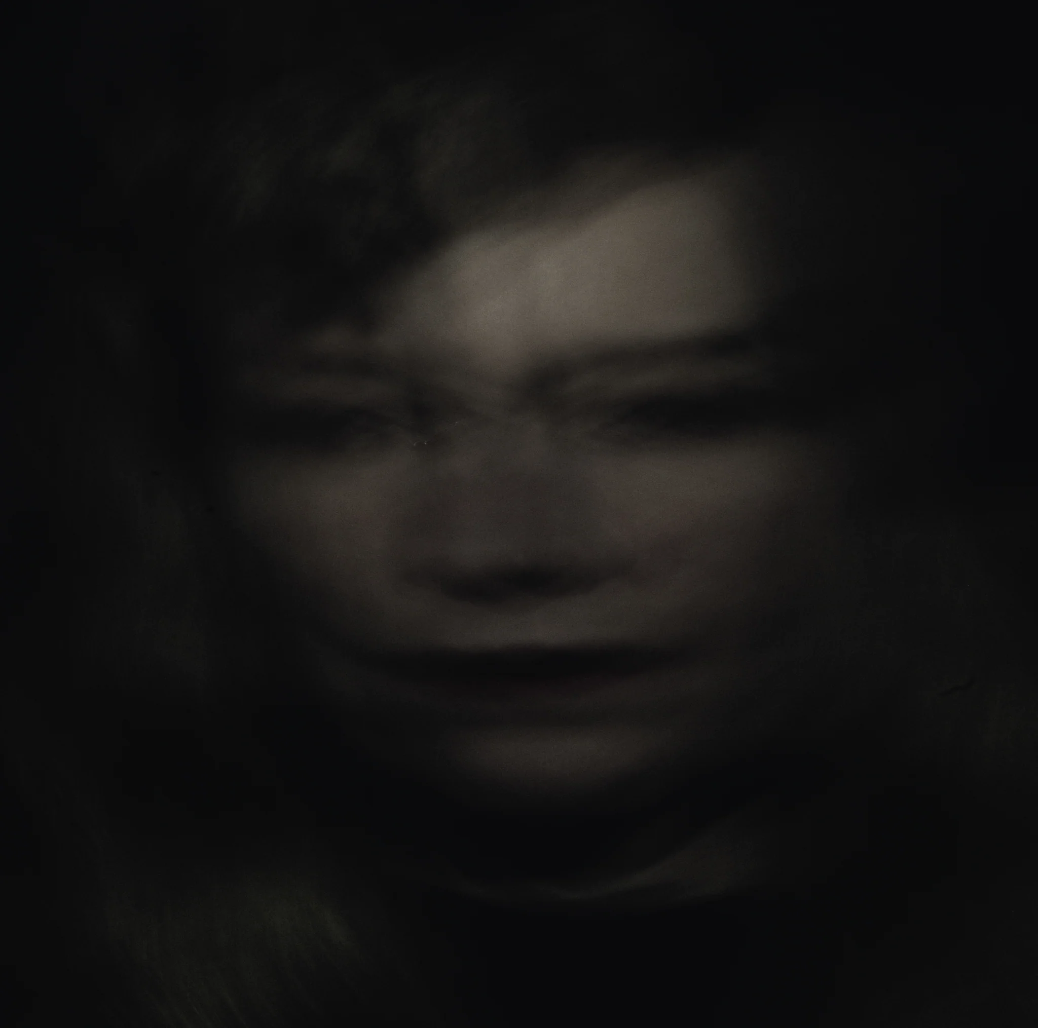 Hedvig Mollestad revela detalles de su nueva banda 