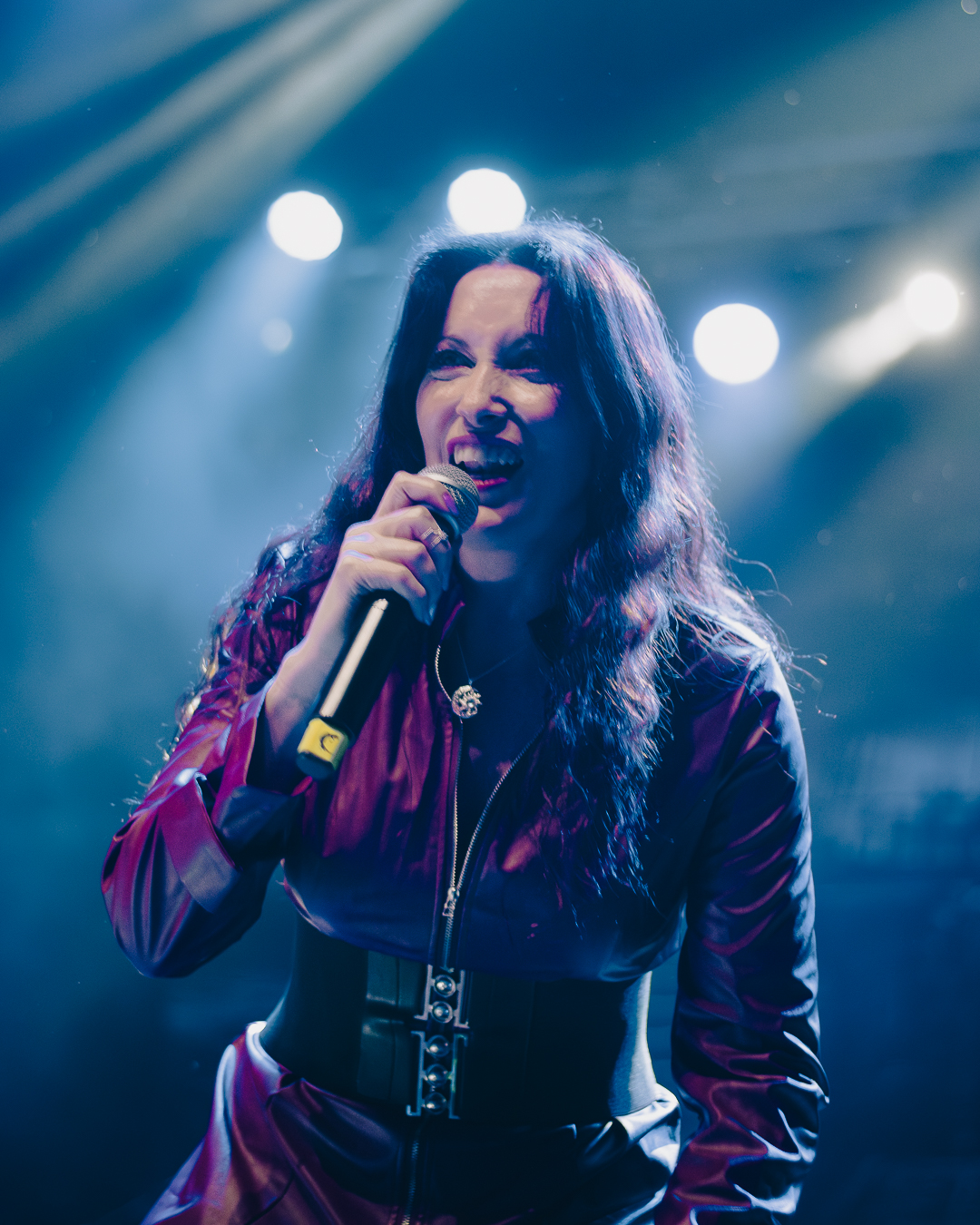 Visions of Atlantis: Una íntima velada en la taberna de los piratas