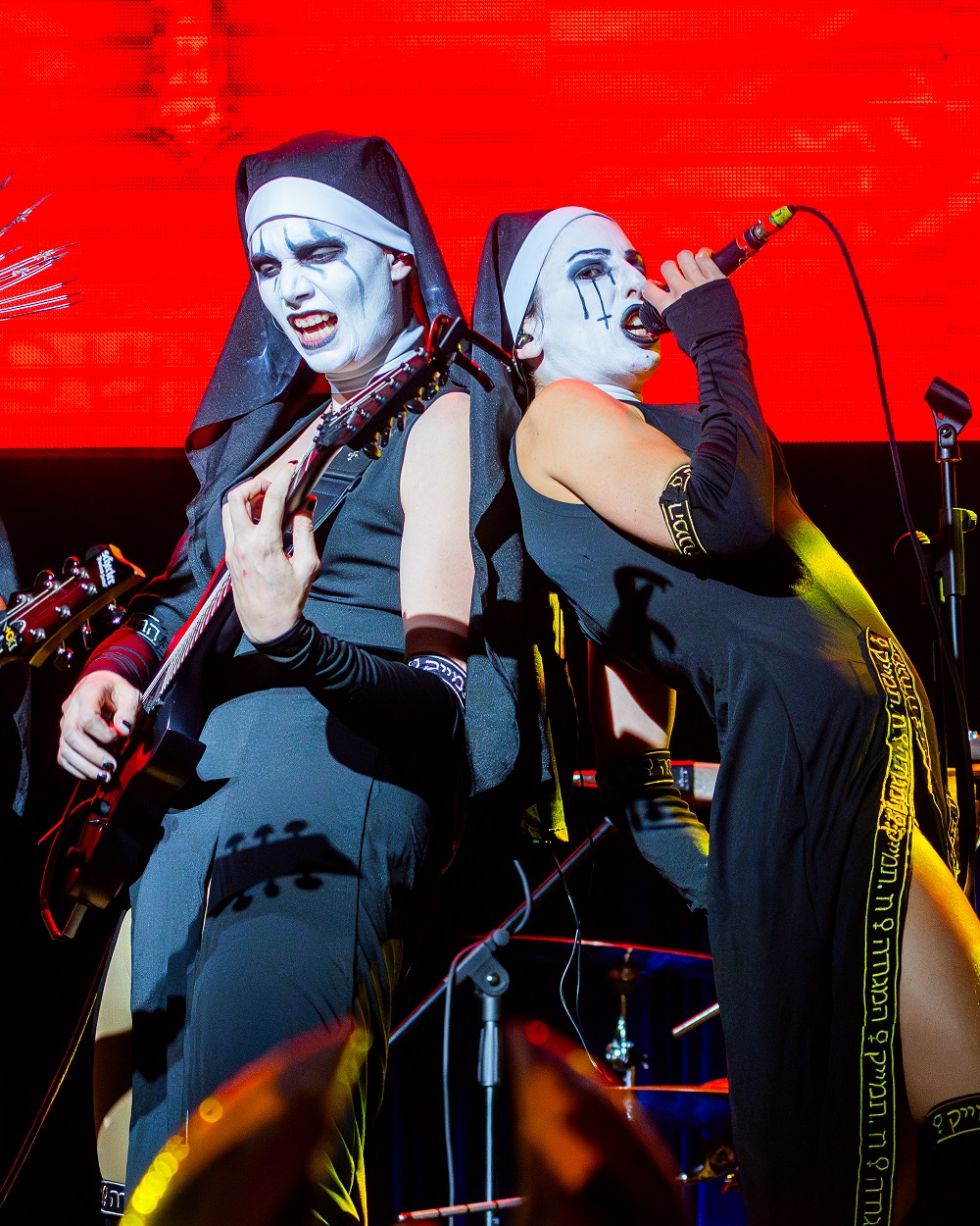 Wind Rose y Dogma: Un debut a lo grande