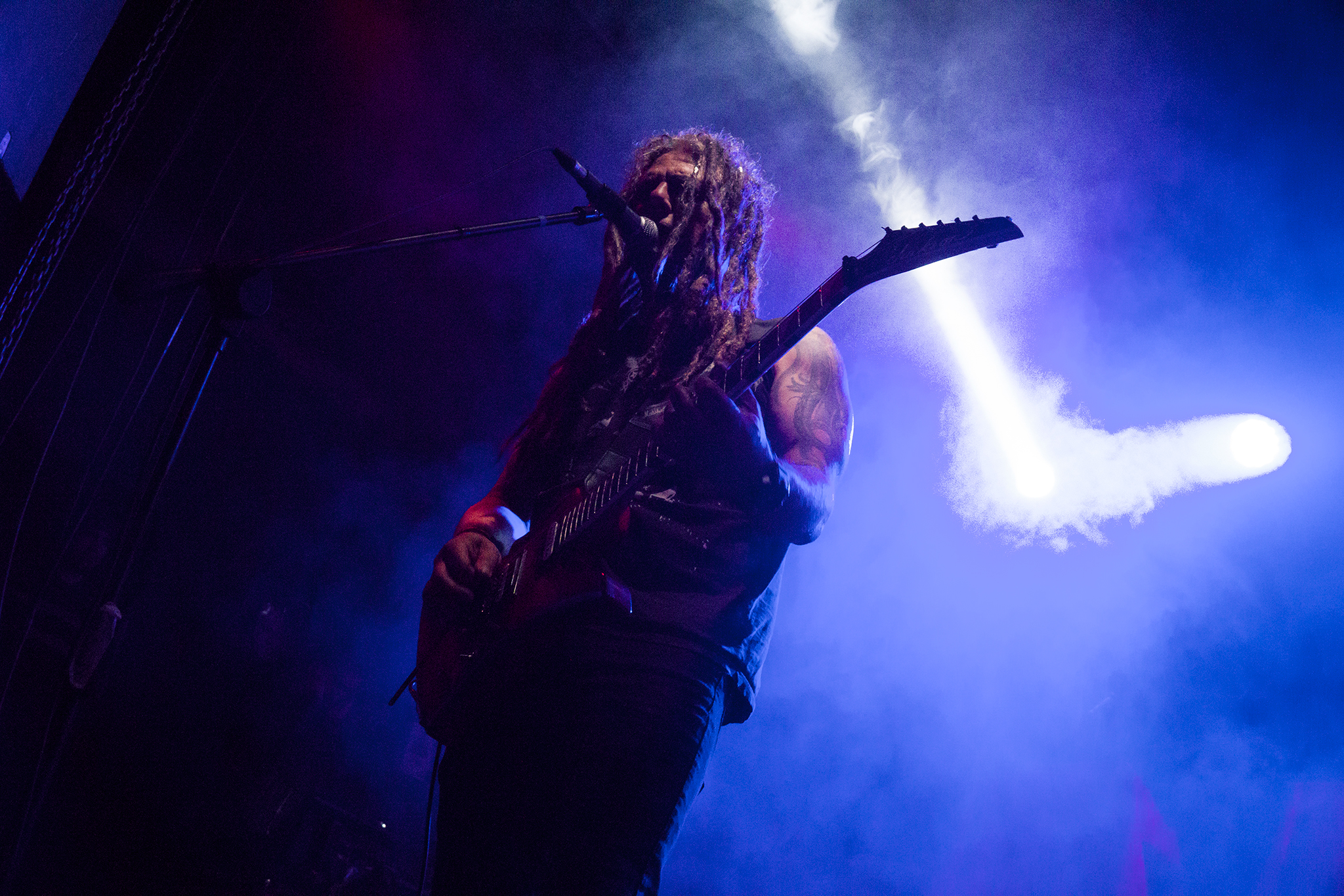 Batushka ofició su misa negra en Sala Metrónomo