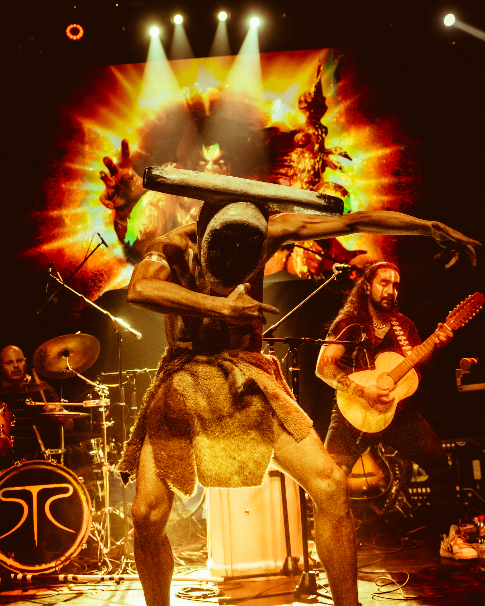 DragonForce: La fantasía y la pirotecnia se apoderaron de Santiago