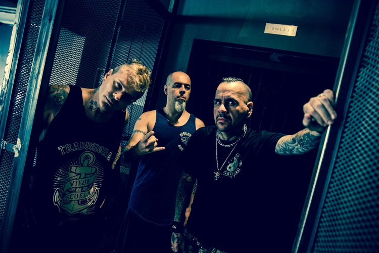 A.N.I.M.A.L.: Si fuese por mí, hago diez shows en Chile