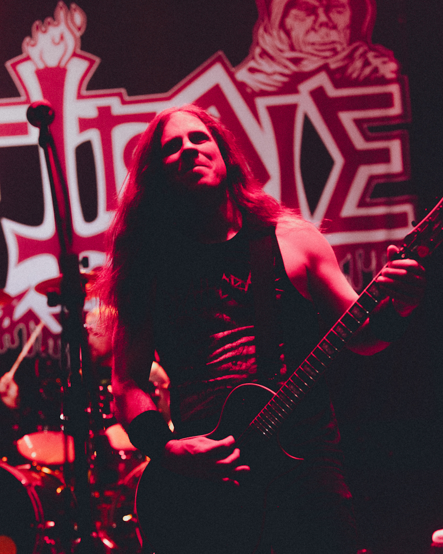 Left To Die: No muere quien no es olvidado