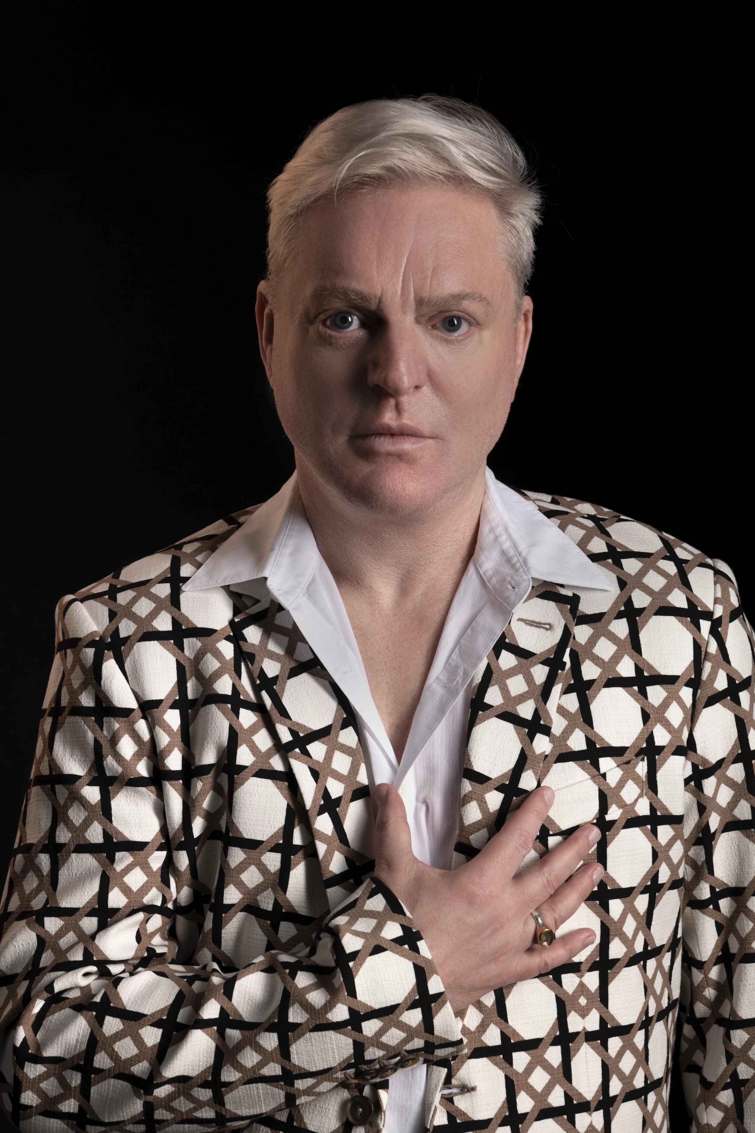 Andy Bell: Un poco de respeto