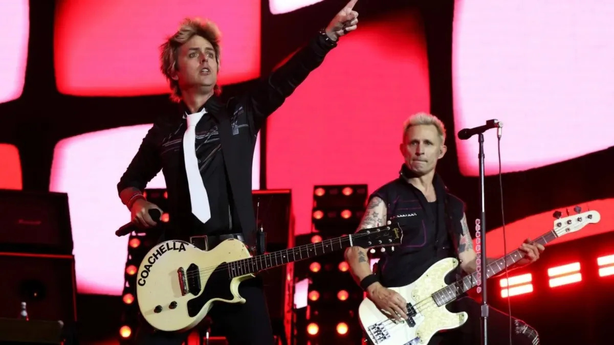 Llamando a los salvadores: El camino de Green Day en Chile