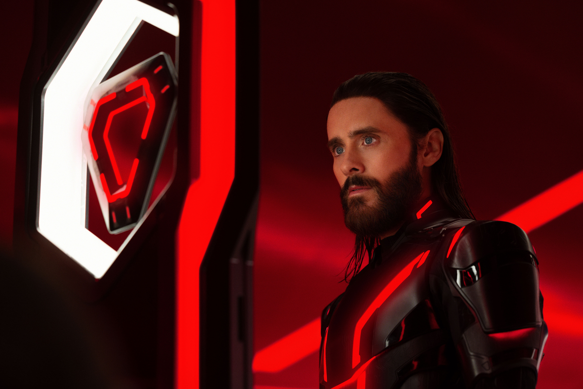 Tron: Ares: el sistema vuelve a latir con algunos errores de código