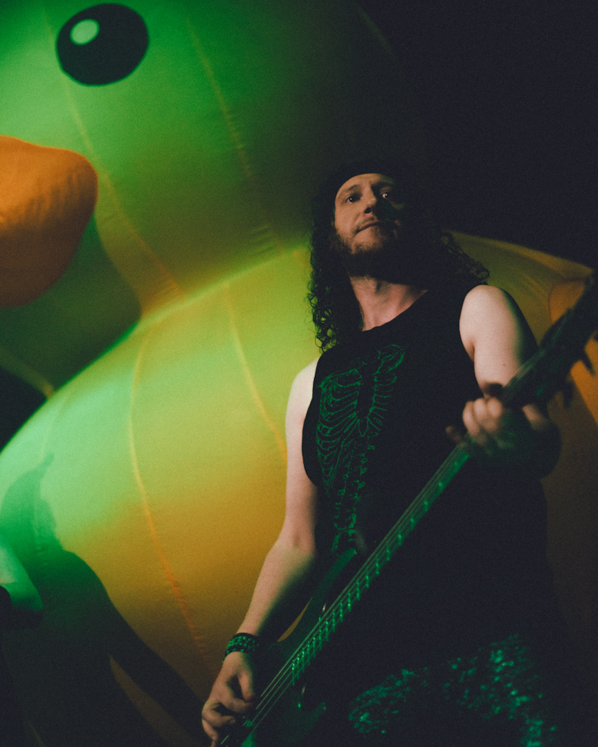 Alestorm: La piratería nunca muere