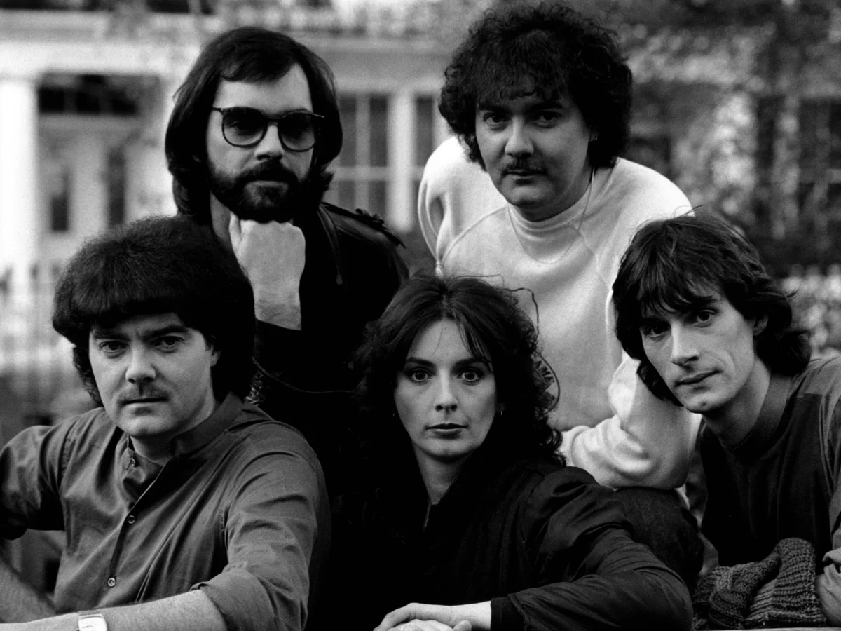 Muere la cantante y arpista irlandesa Moya Brennan, figura clave del folk progresivo y fundadora de Clannad