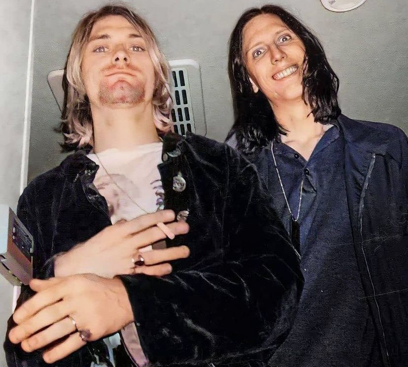 Eric Erlandson: Entre poesía, música y Kurt Cobain
