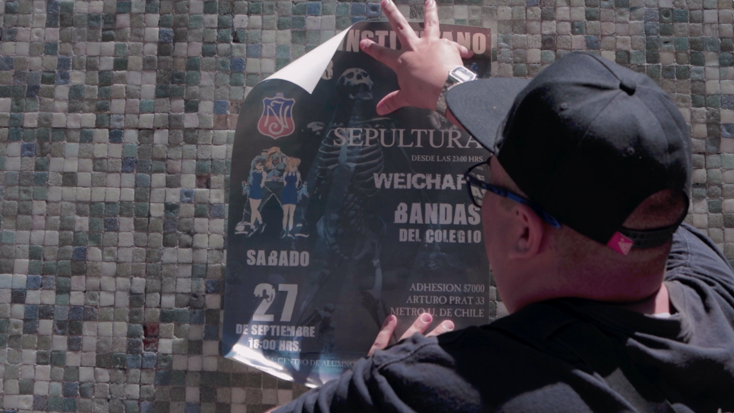 Sepultura en el Instituto Nacional - Labor Omnia Vincit: Contra viento y marea