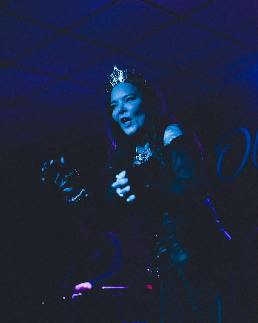 Anette Olzon: Brillando después de la tormenta
